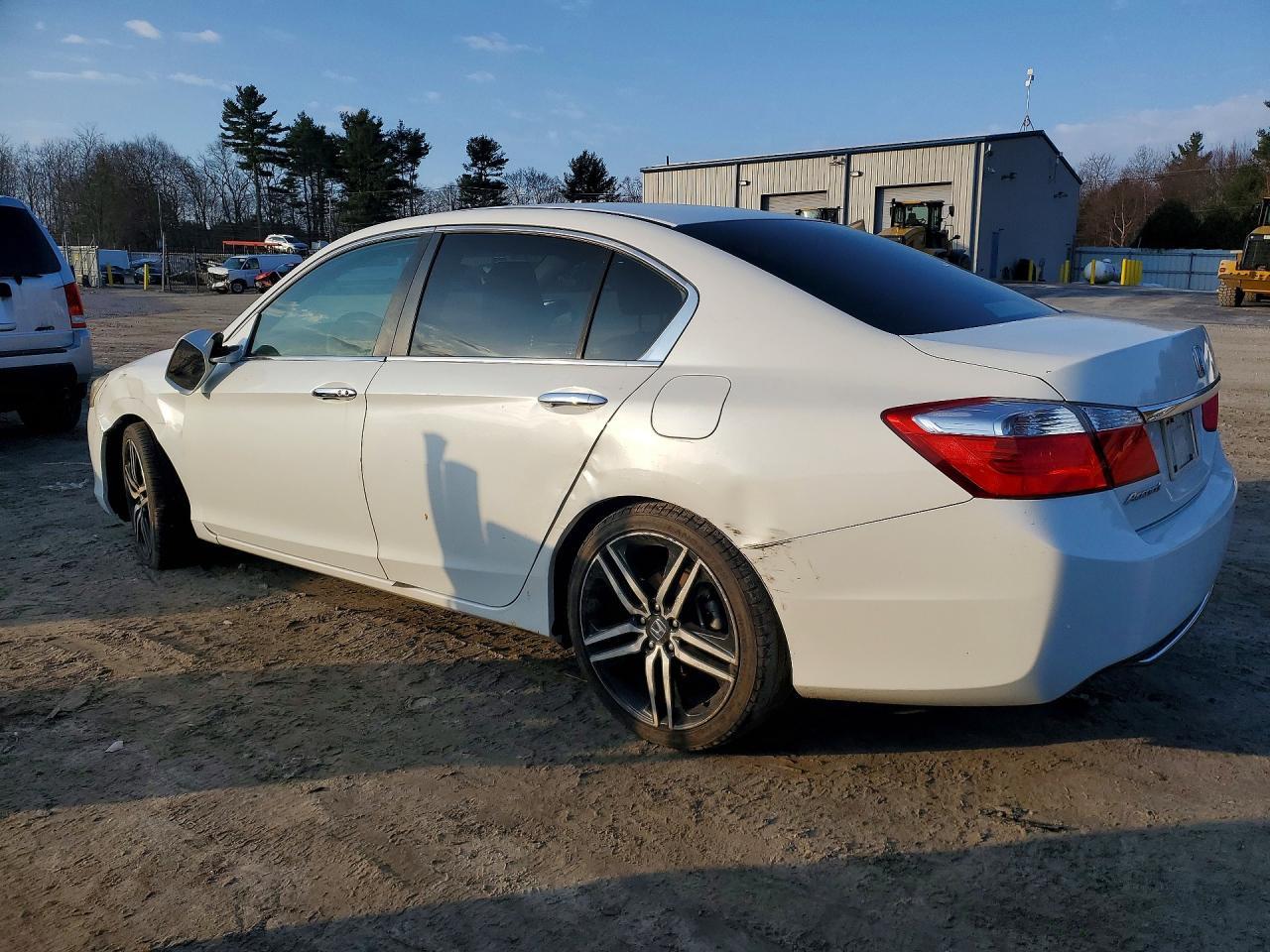 2014 Honda Accord Ex - Image 2