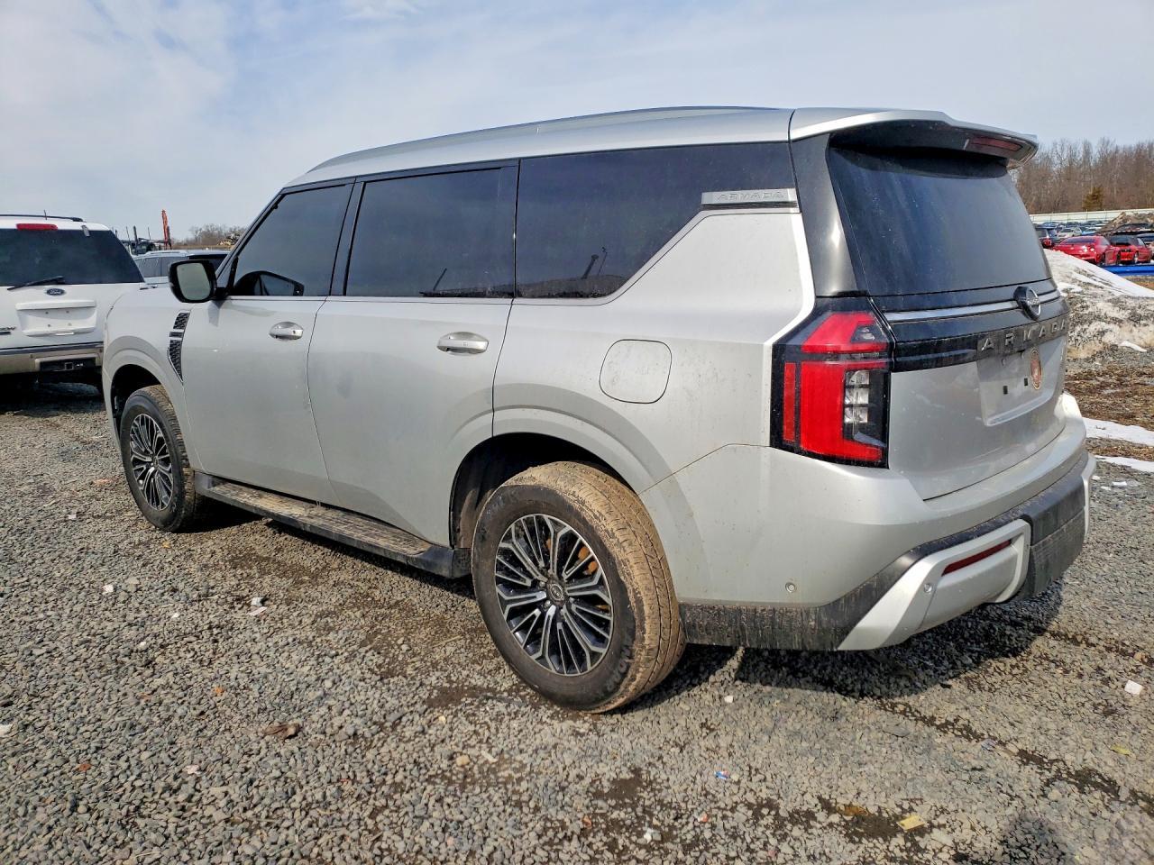 2025 Nissan Armada Sl - Фото 2