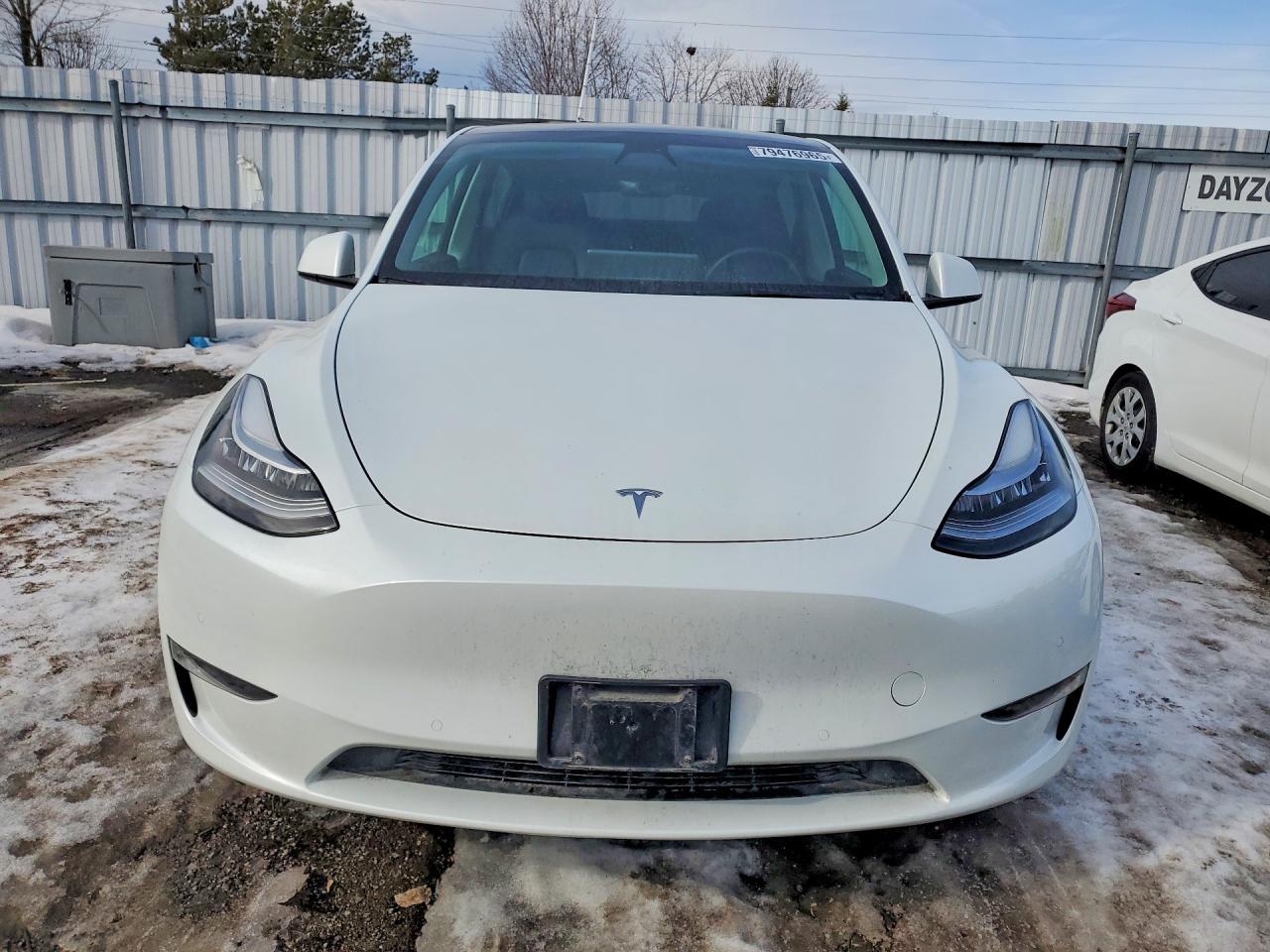 2022 Tesla Model Y - Image 5