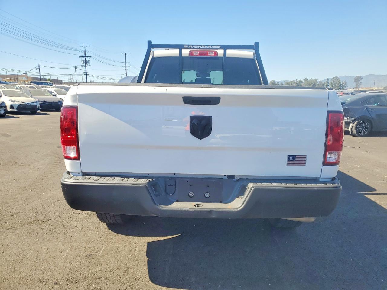 2022 Ram 1500 Classic - Фото 6