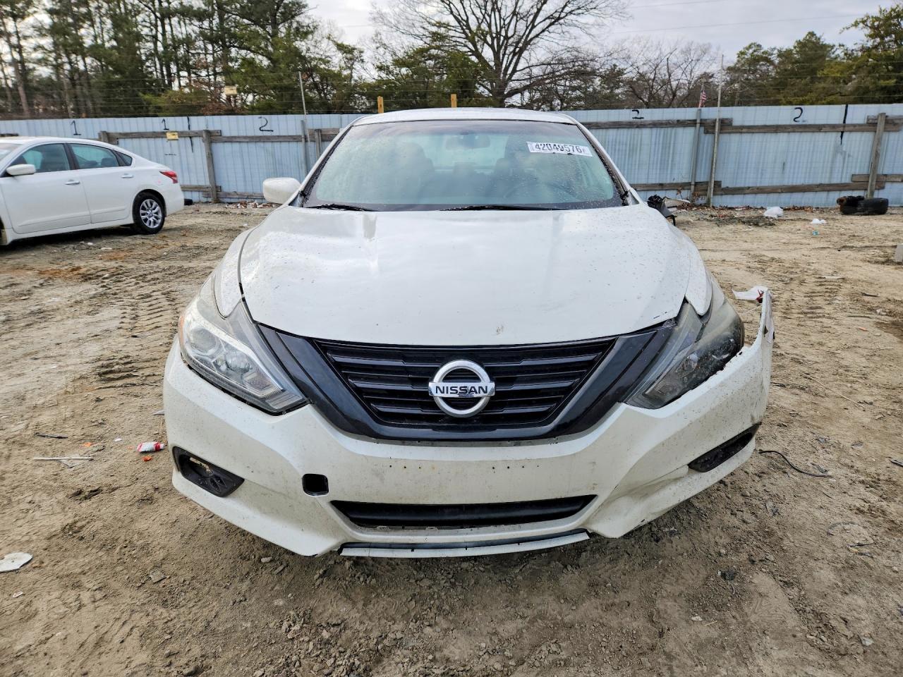 2016 Nissan Altima 2.5 S - Фото 5