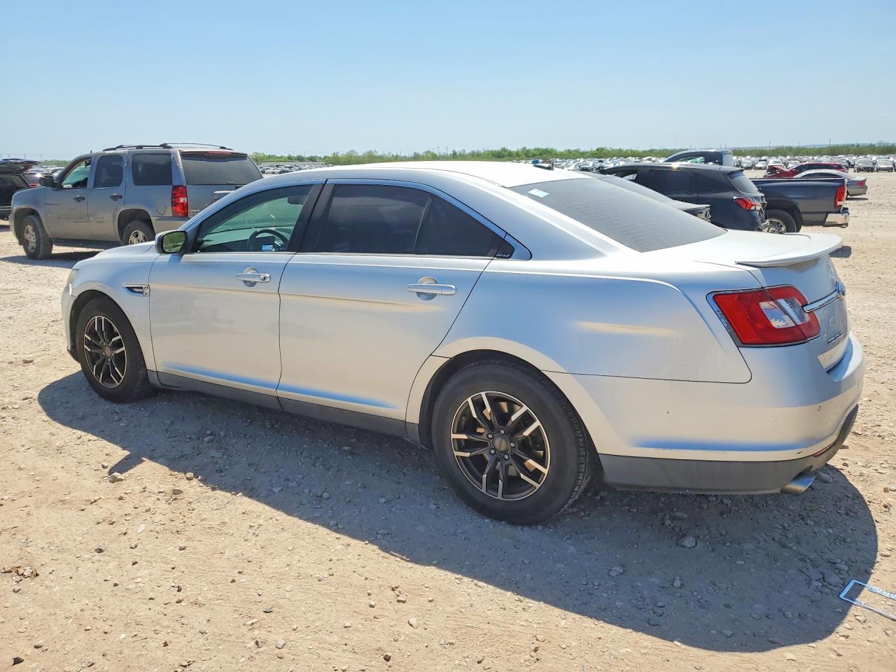 2010 Ford Taurus Sho - Фото 2