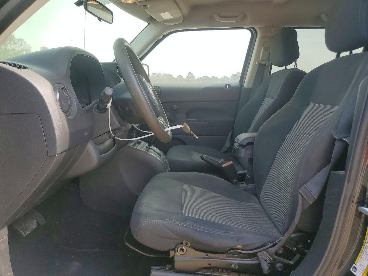 2011 Jeep Patriot Sport - Image 7