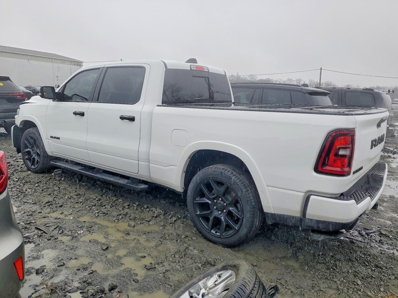 2025 Ram 1500 Laramie - Фото 2