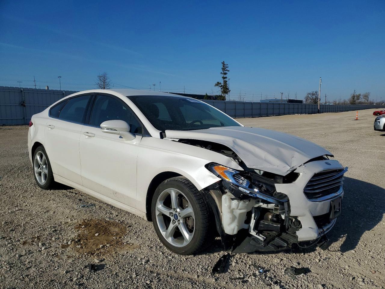 2015 Ford Fusion Se - Фото 4