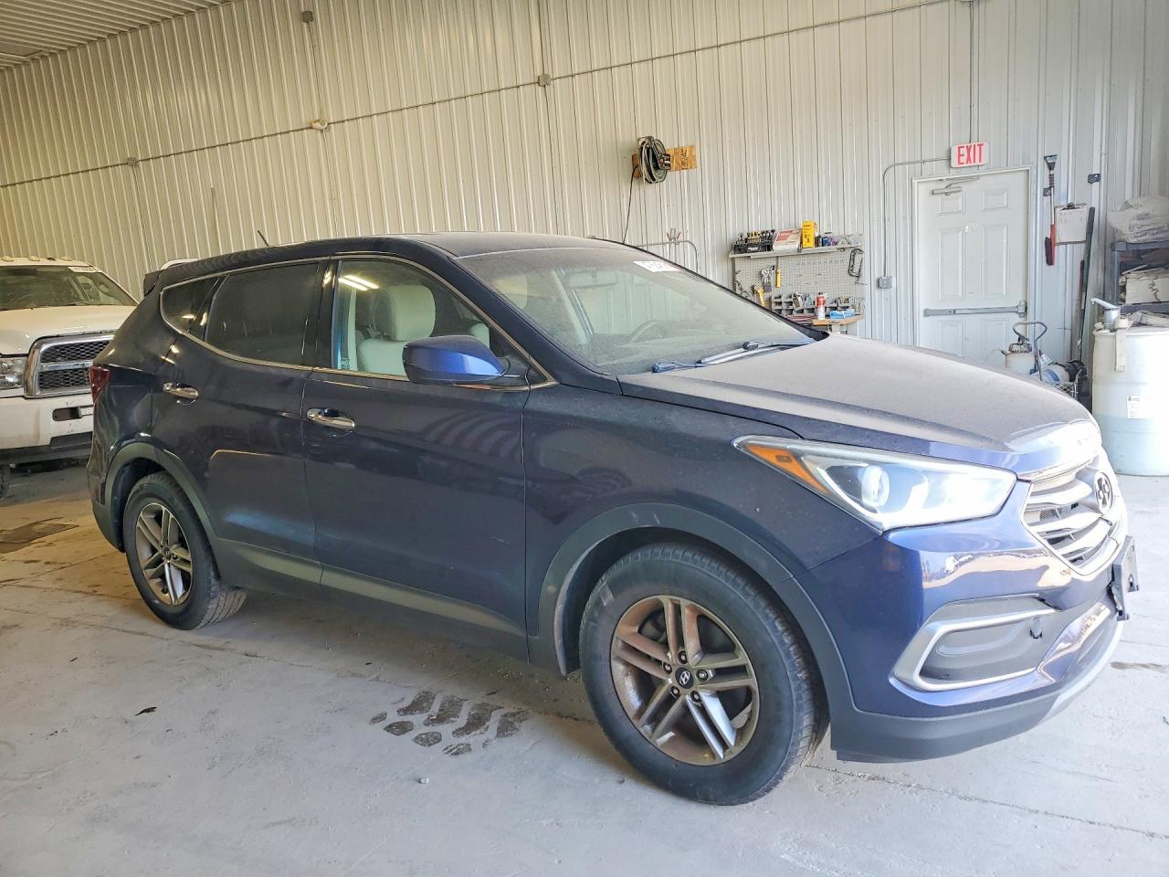 2018 Hyundai Santa Fe Sport 2.4L - Фото 4