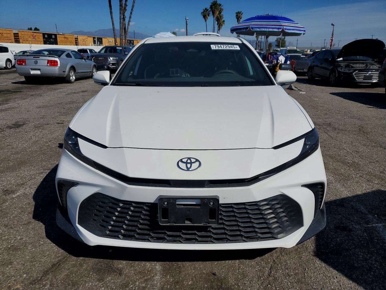 2025 Toyota Camry Se - Фото 5