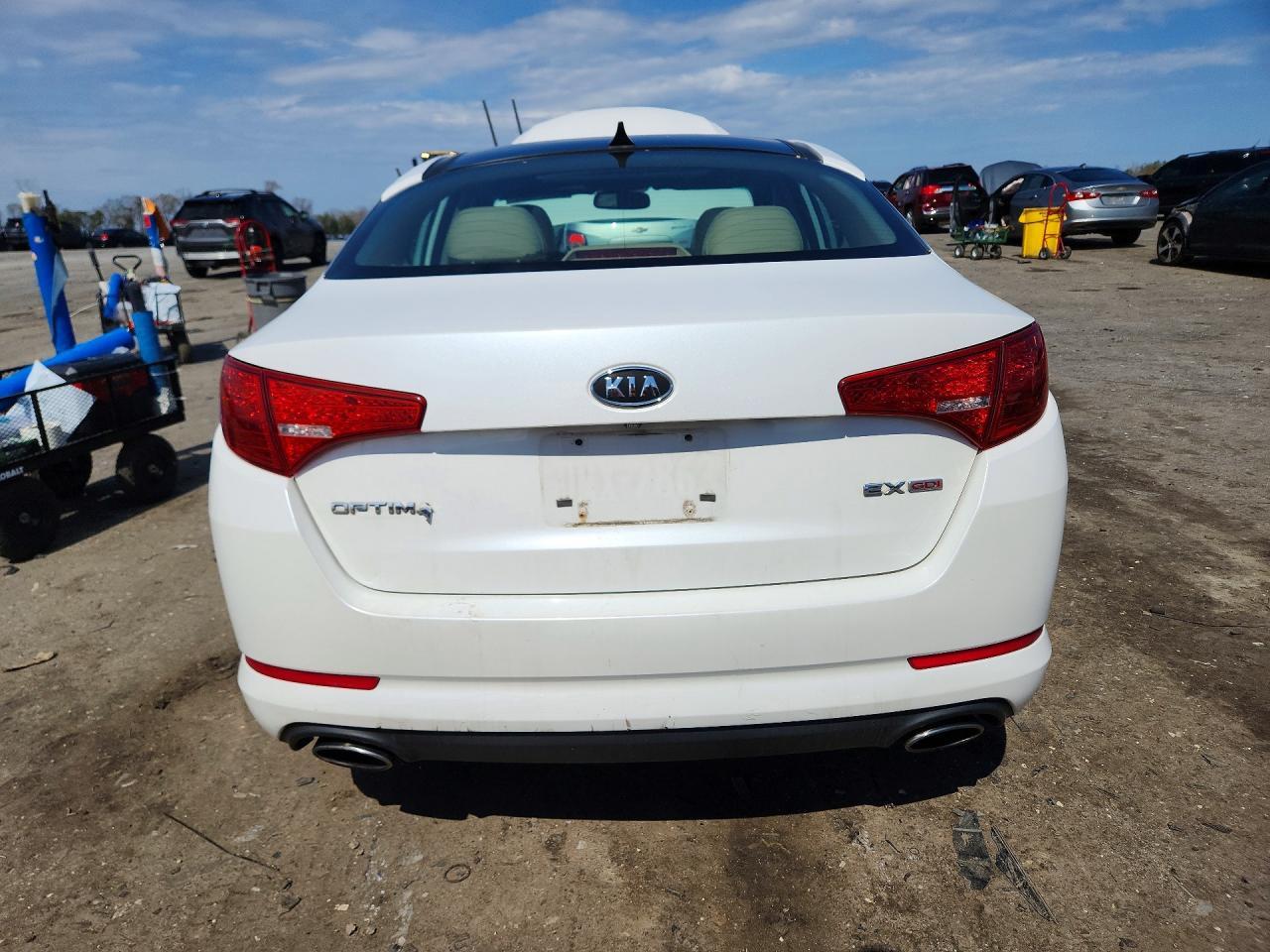 2011 Kia Optima Ex - Image 6
