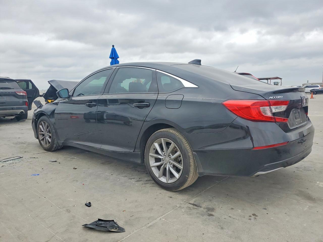 2021 Honda Accord Lx - Фото 2