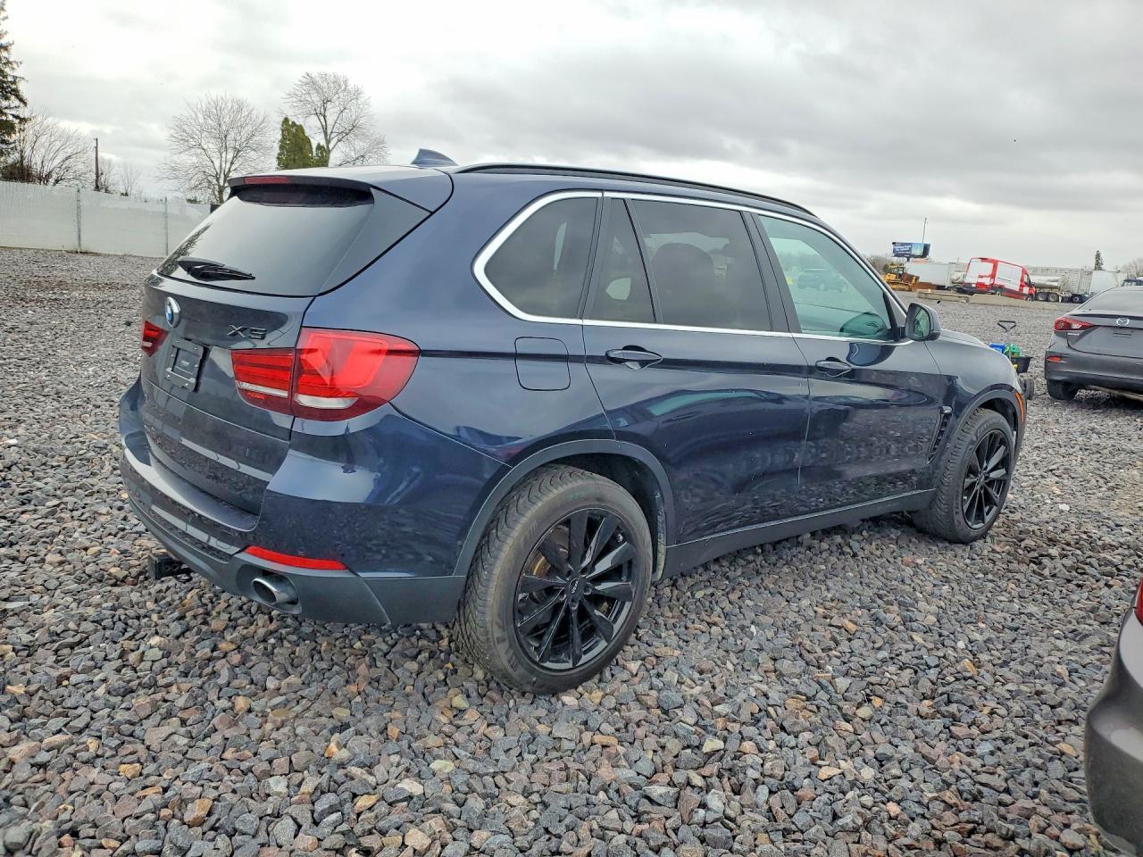 2016 BMW X5 xDrive35I - Фото 3