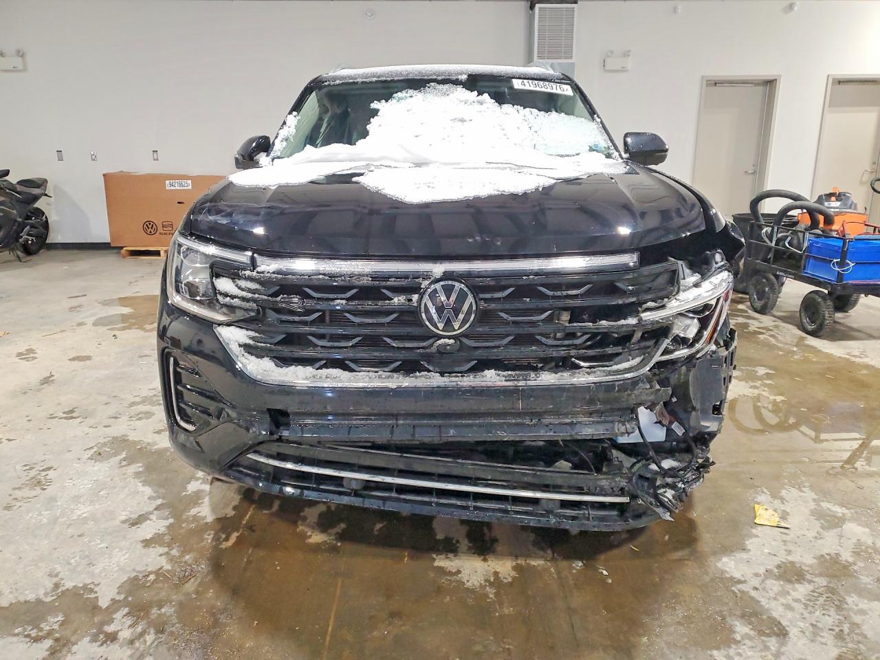2024 Volkswagen Atlas Sel Premium R-Line - Image 5