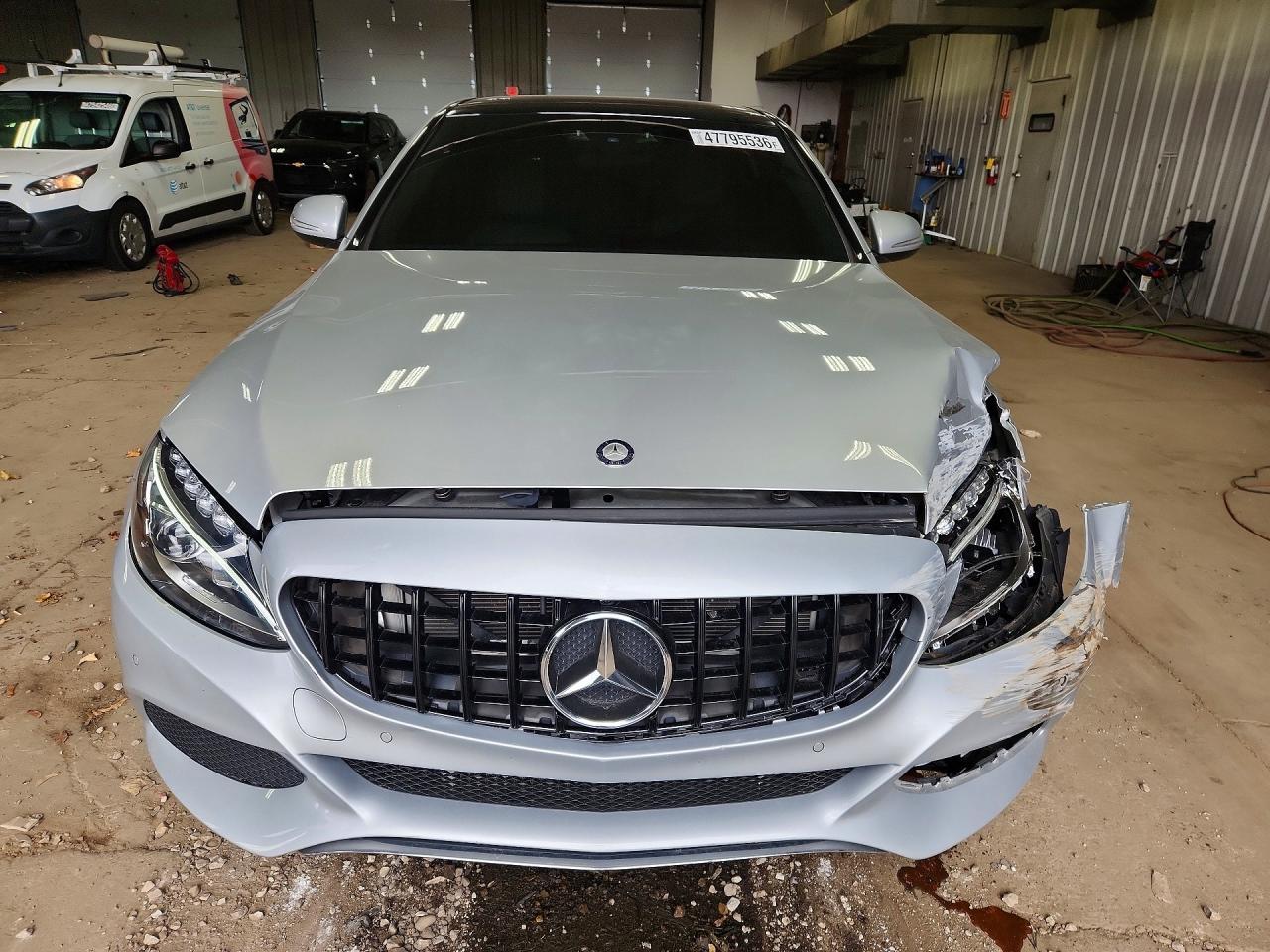 2015 Mercedes-Benz C 300 4Matic - Фото 5