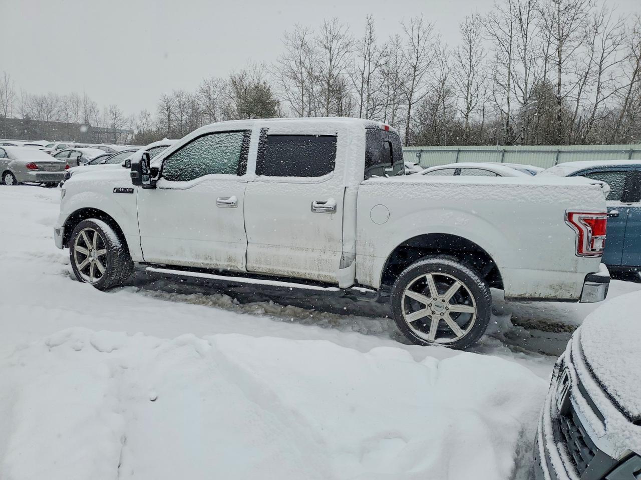 2015 Ford F150 Supercrew - Фото 2