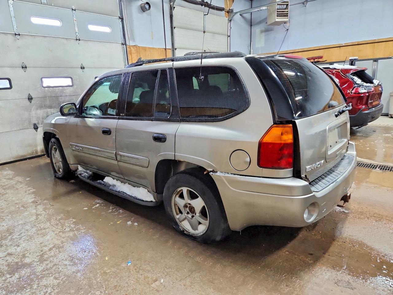 2002 GMC Envoy - Image 2