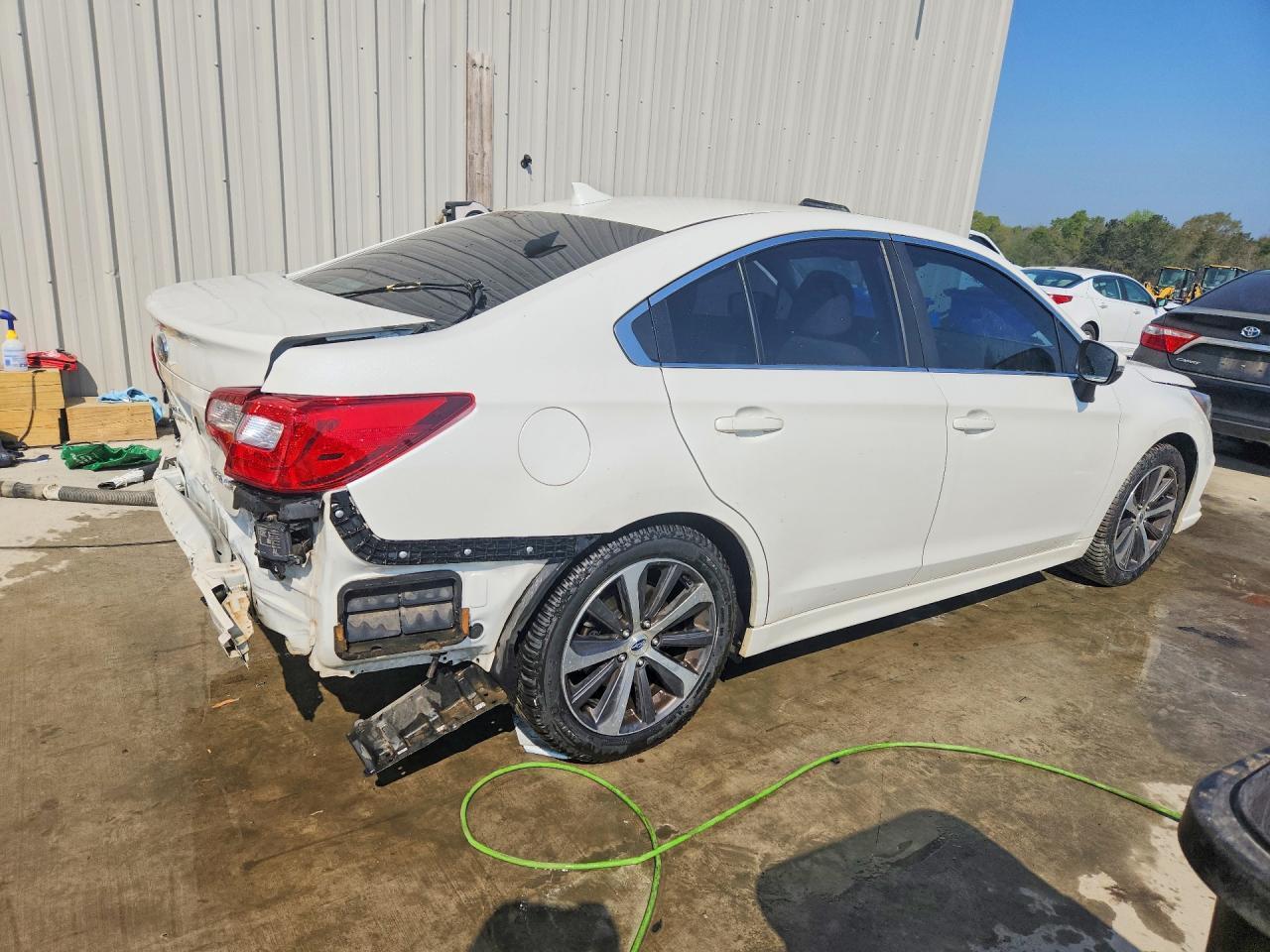2018 Subaru Legacy 2.5I Limited - Image 3