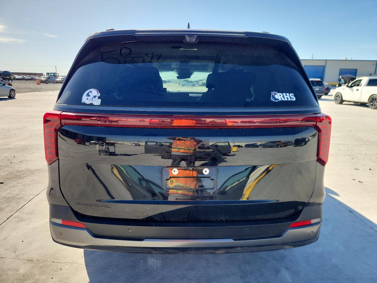2025 Kia Carnival Sx Prestige - Image 6