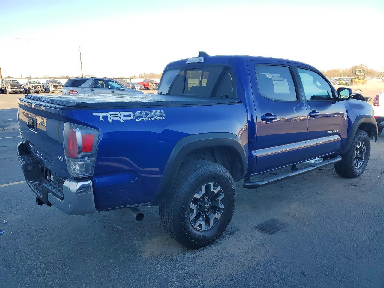 2023 Toyota Tacoma Trd Off-Road - Фото 3