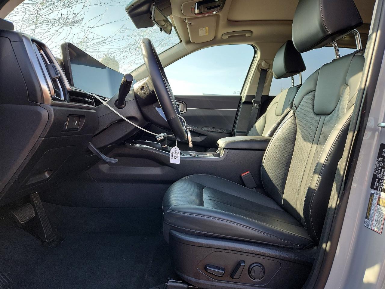 2025 Kia Sorento S - Image 7