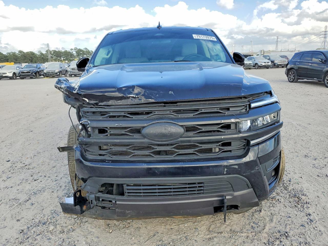 2024 Ford Expedition Xlt - Фото 5