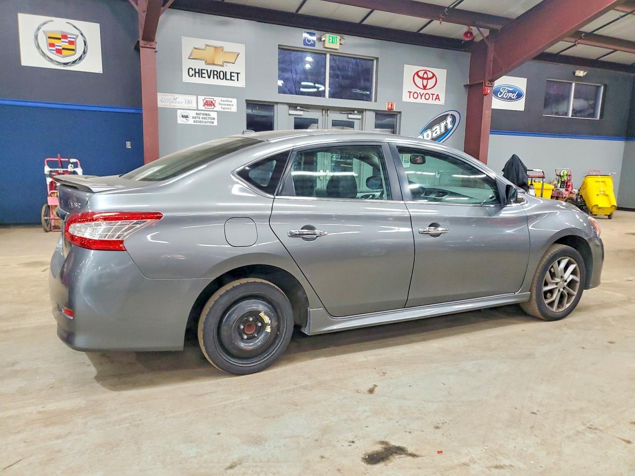 2015 Nissan Sentra Sr - Фото 3