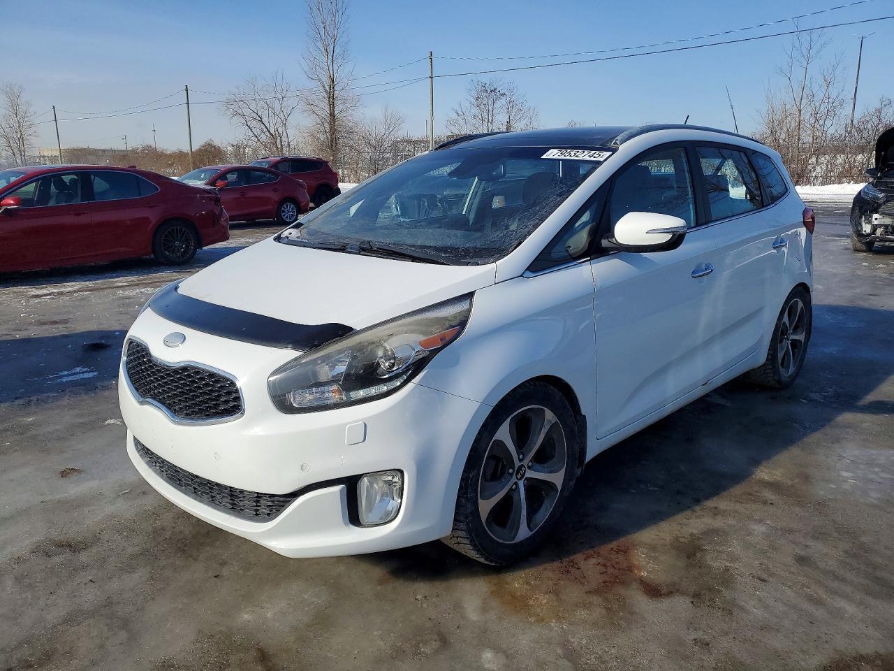 2014 Kia Rondo