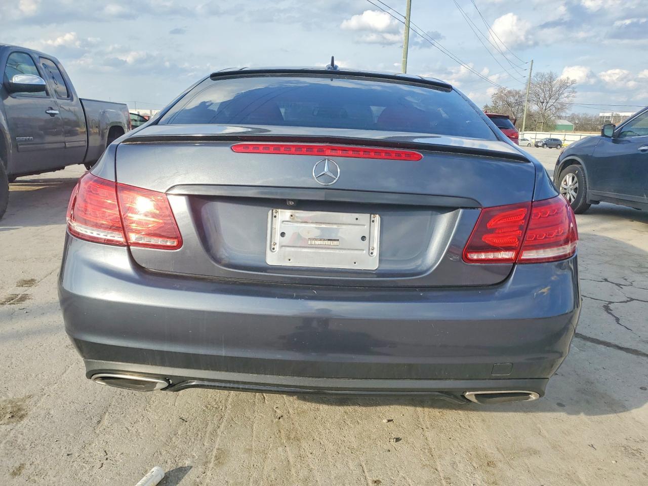 2015 Mercedes-Benz E 400 - Image 6
