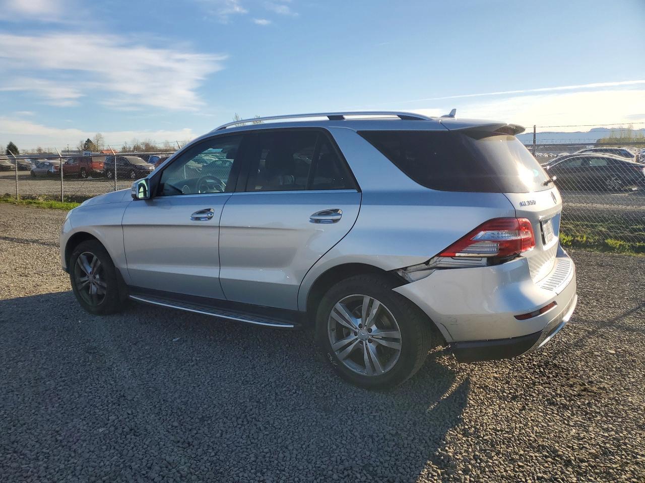 2013 Mercedes-Benz Ml 350 4Matic - Image 2