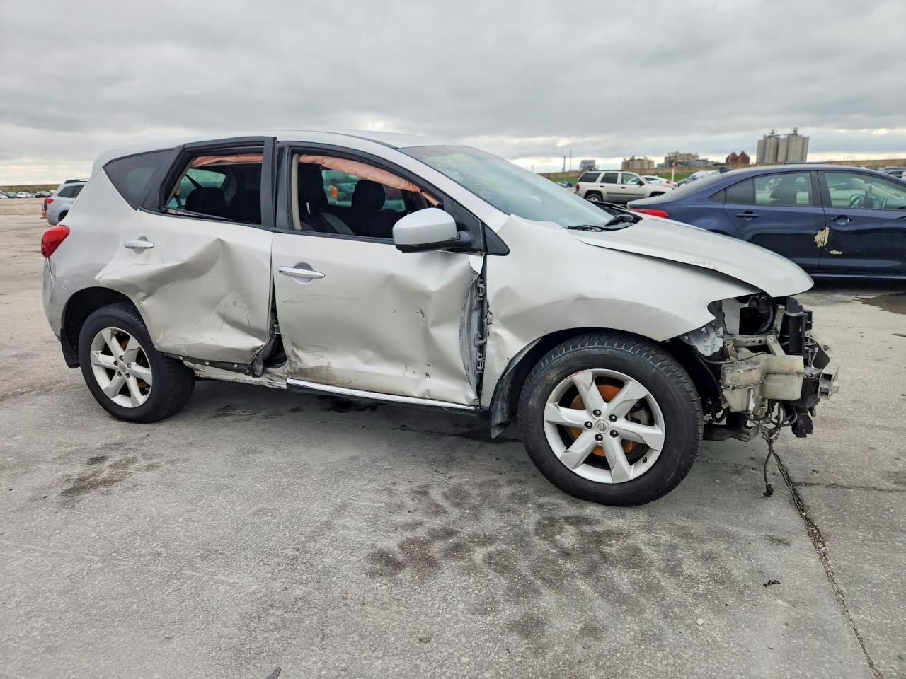 2009 Nissan Murano S - Image 4