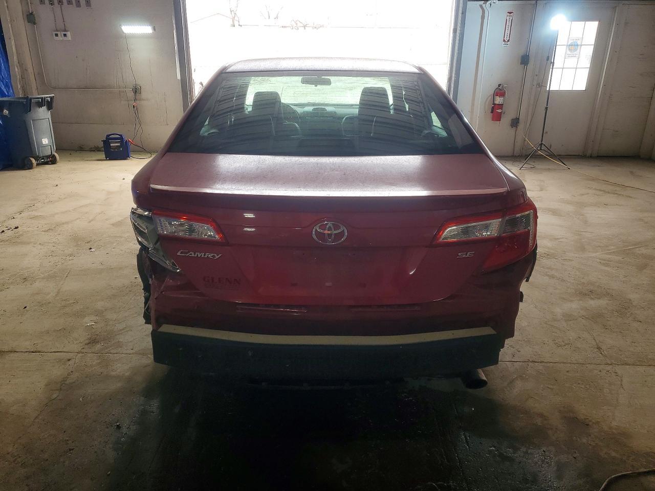 2013 Toyota Camry Se - Фото 6