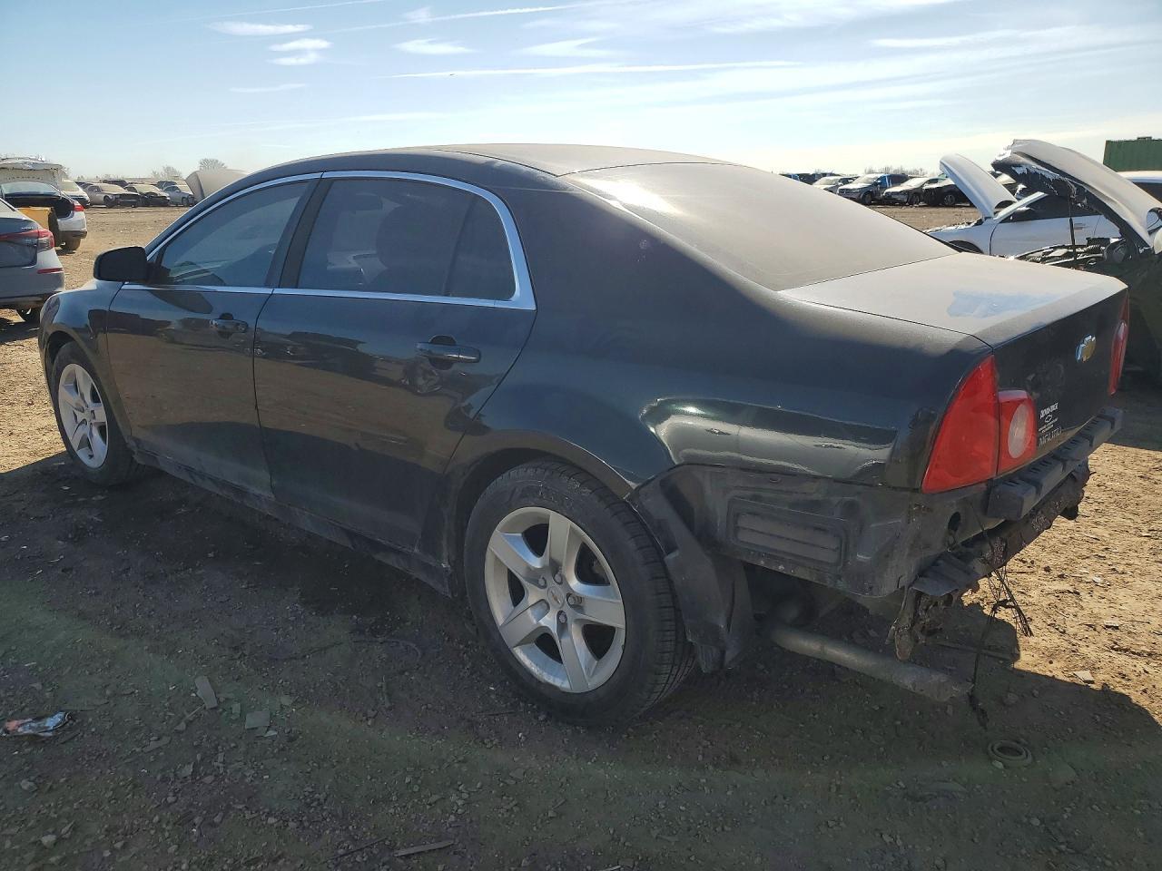 2012 Chevrolet Malibu Ls - Фото 2
