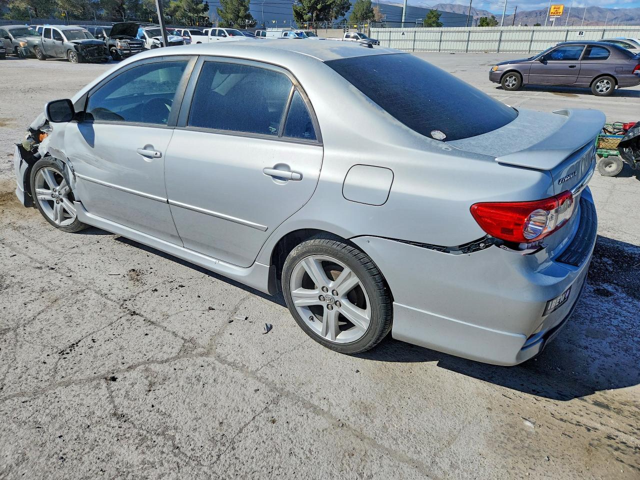 2013 Toyota Corolla Ba - Фото 2