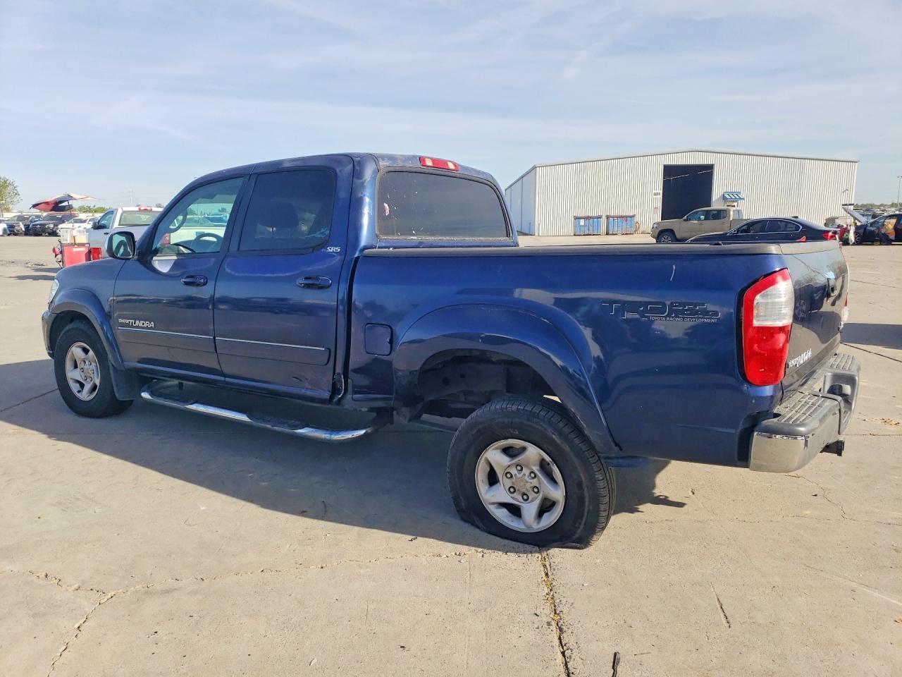 2004 Toyota Tundra Sr5 - Фото 2