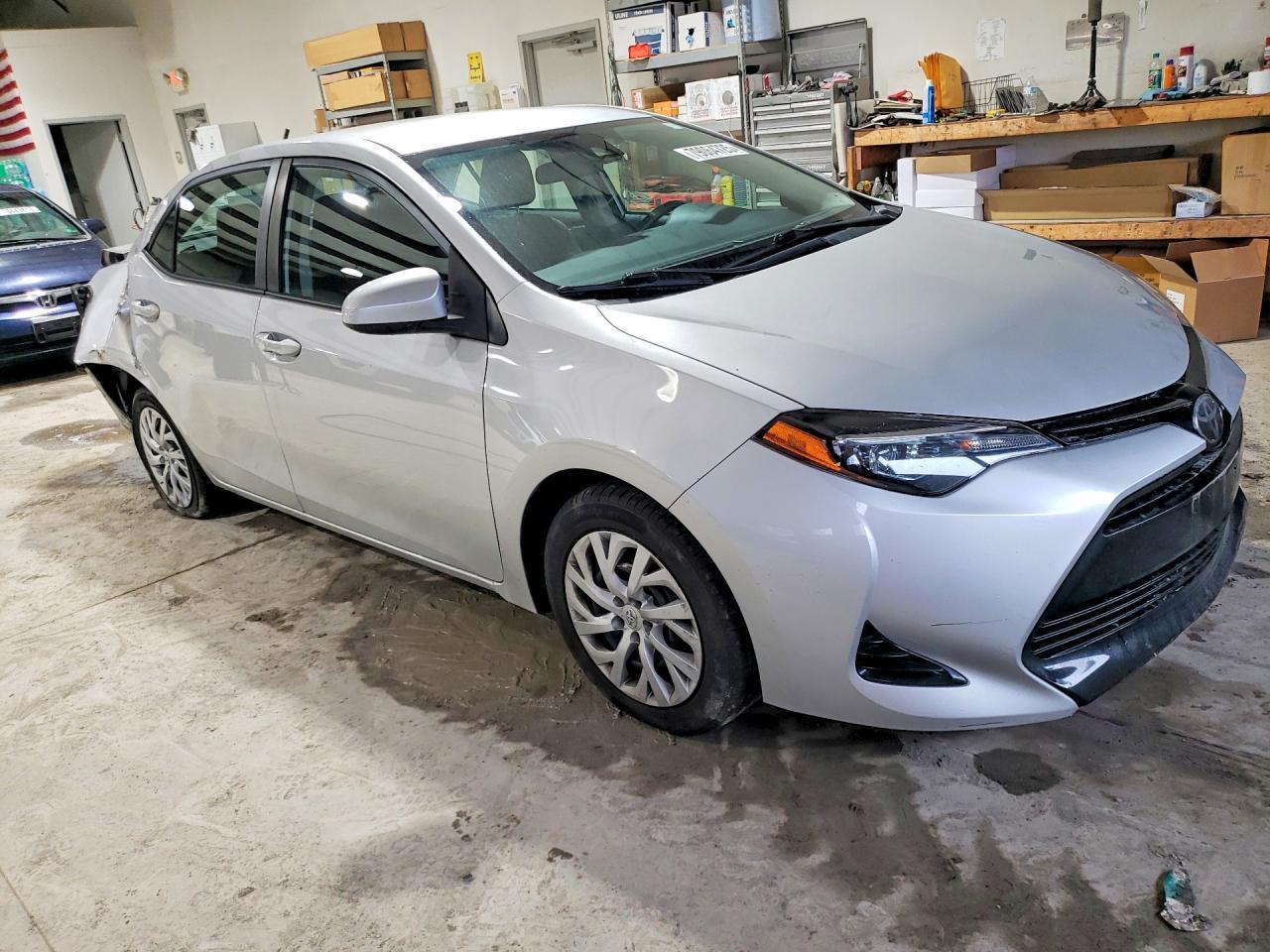 2018 Toyota Corolla Le - Image 4