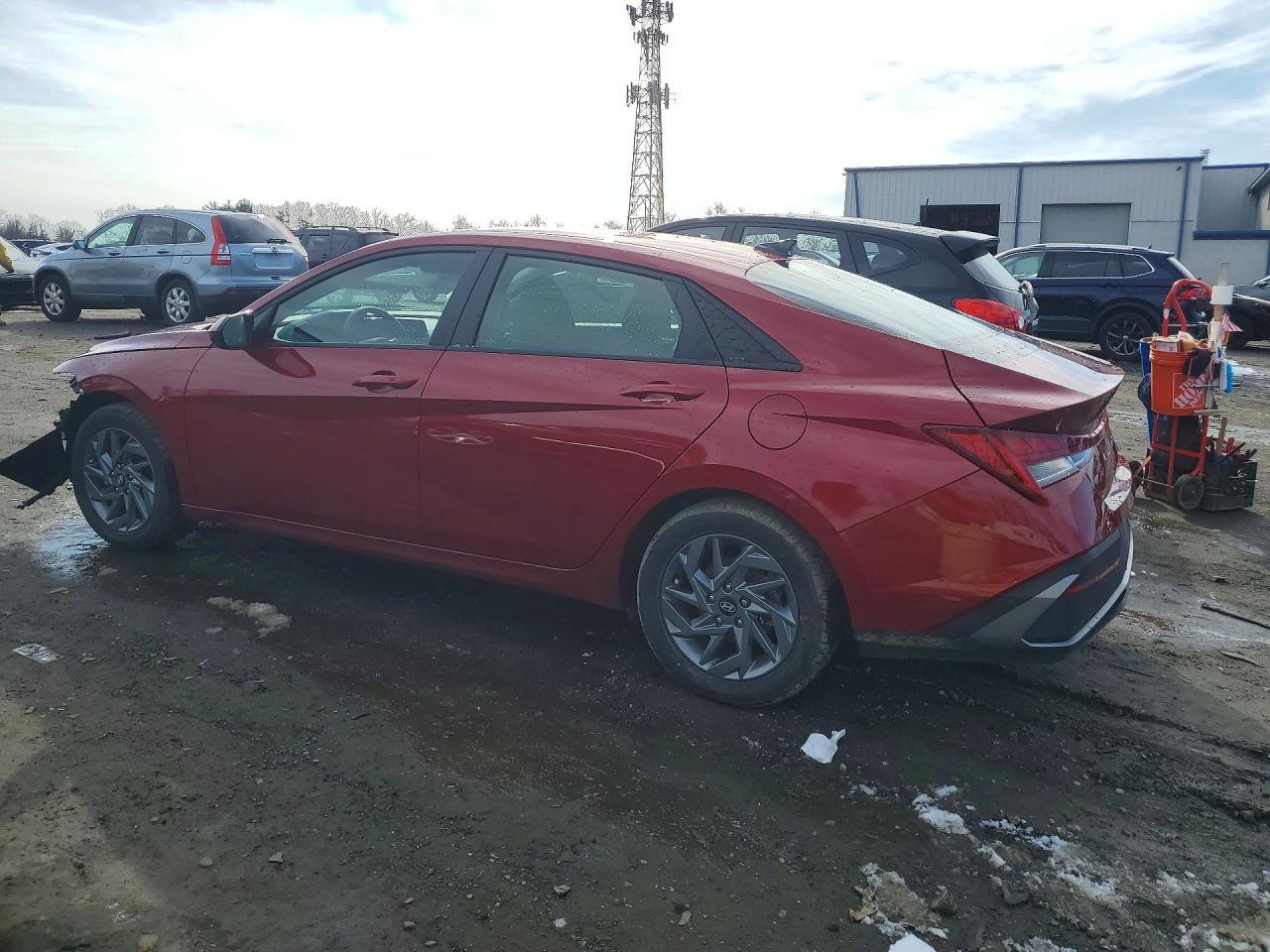 2024 Hyundai Elantra Hybrid Blue - Image 2