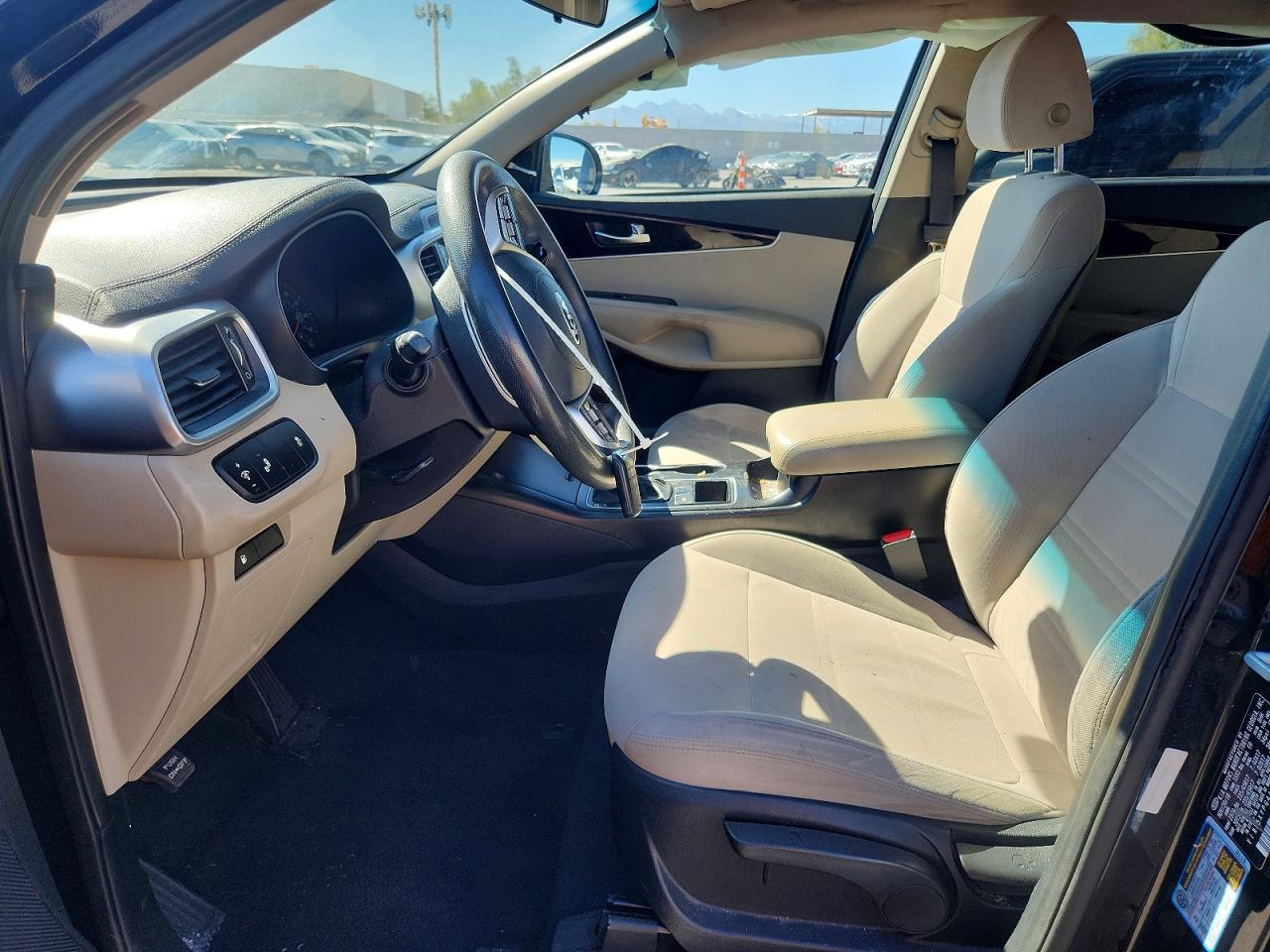 2019 Kia Sorento Lx - Image 7