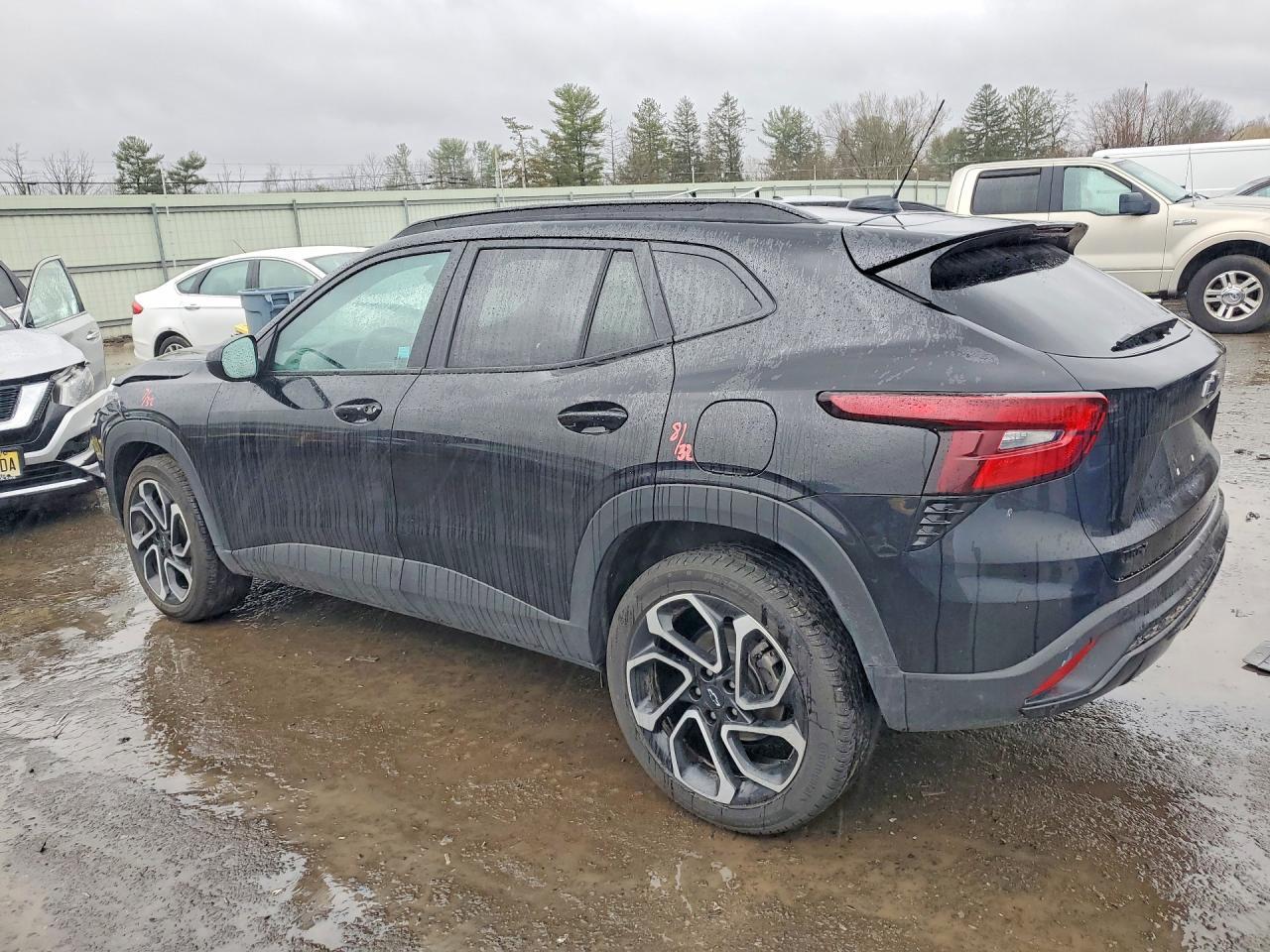 2025 Chevrolet Trax 2Rs - Фото 2