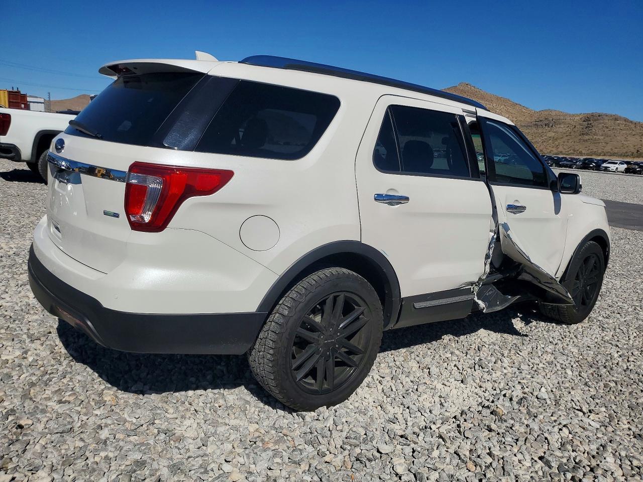 2016 Ford Explorer Limited - Фото 3