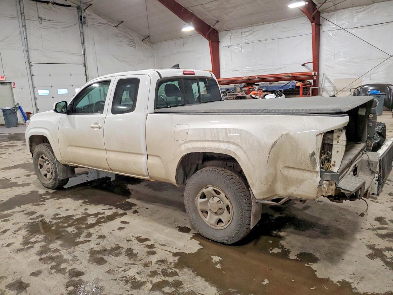 2016 Toyota Tacoma Sr - Фото 2