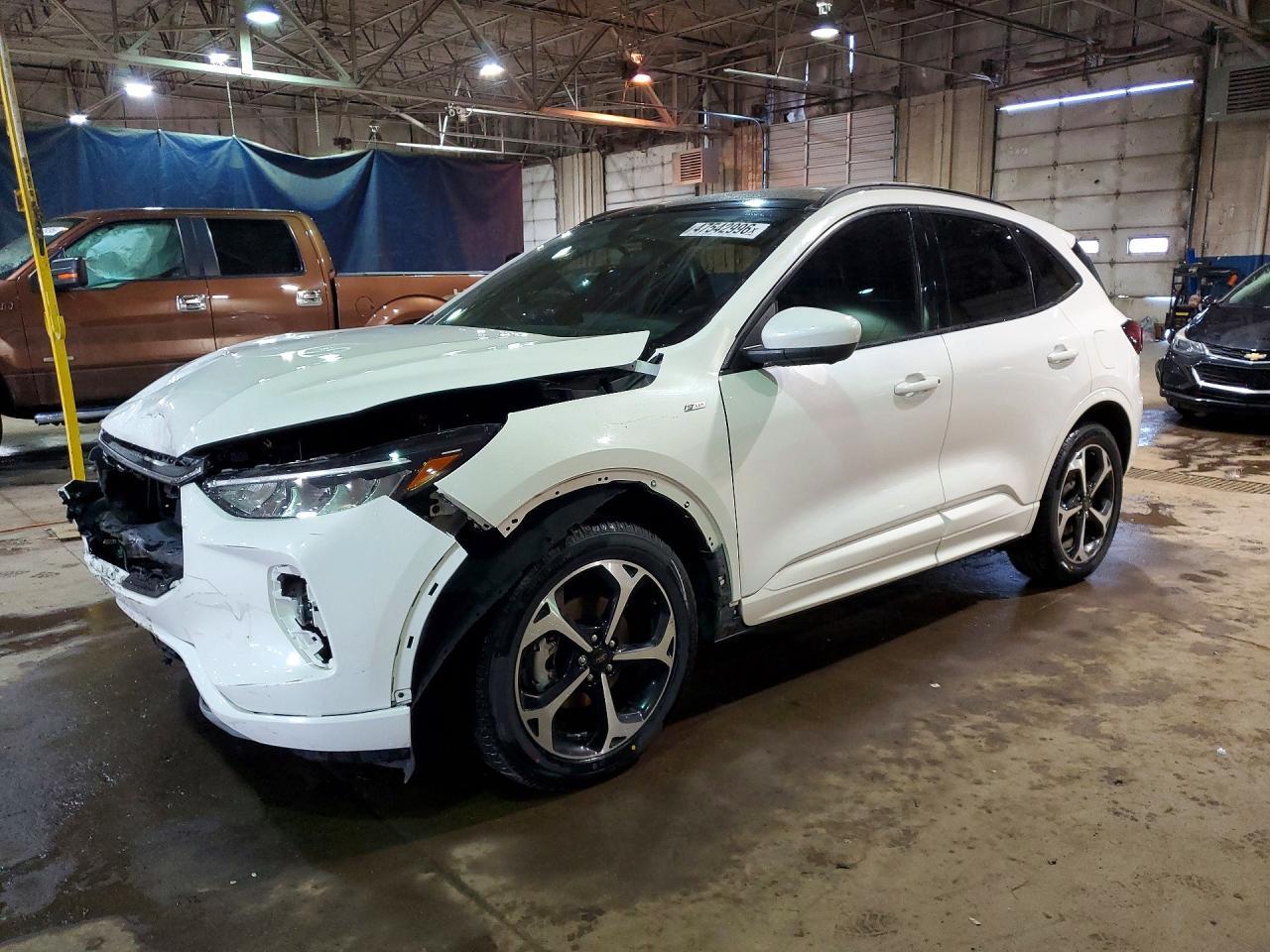 2023 Ford Escape St Line Select