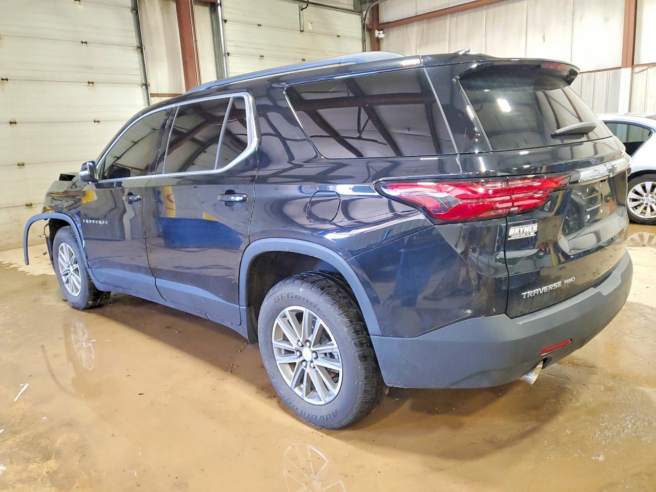2023 Chevrolet Traverse Lt - Фото 2