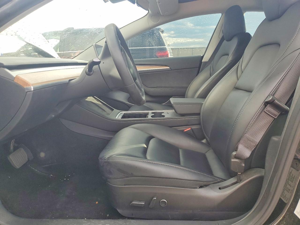 2023 Tesla Model 3 - Фото 7