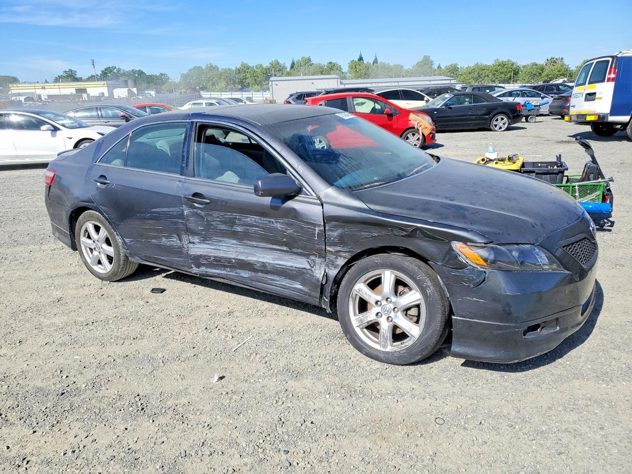 2009 Toyota Camry Se - Image 4