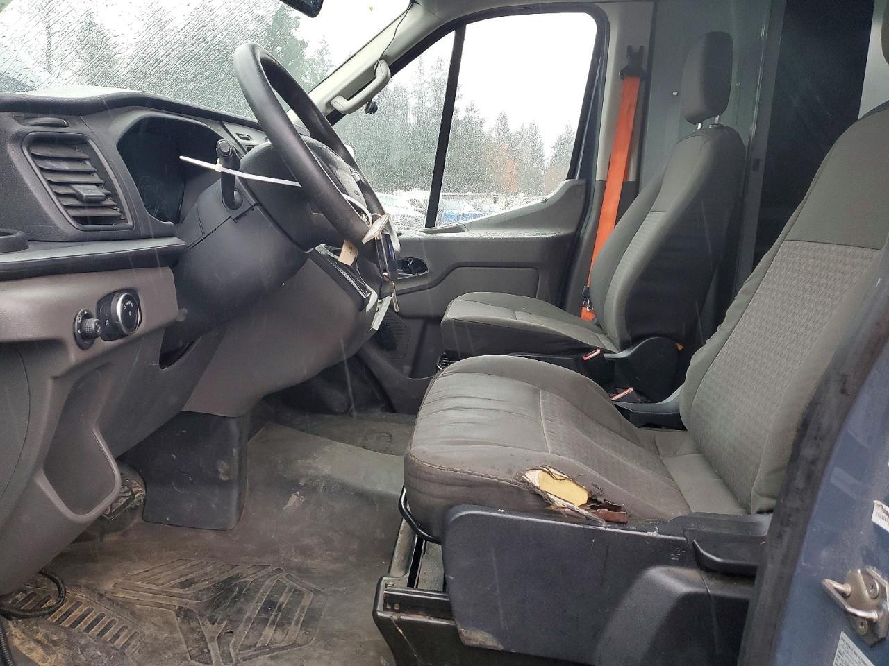 2020 Ford Transit 250 Delivery Van - Фото 7