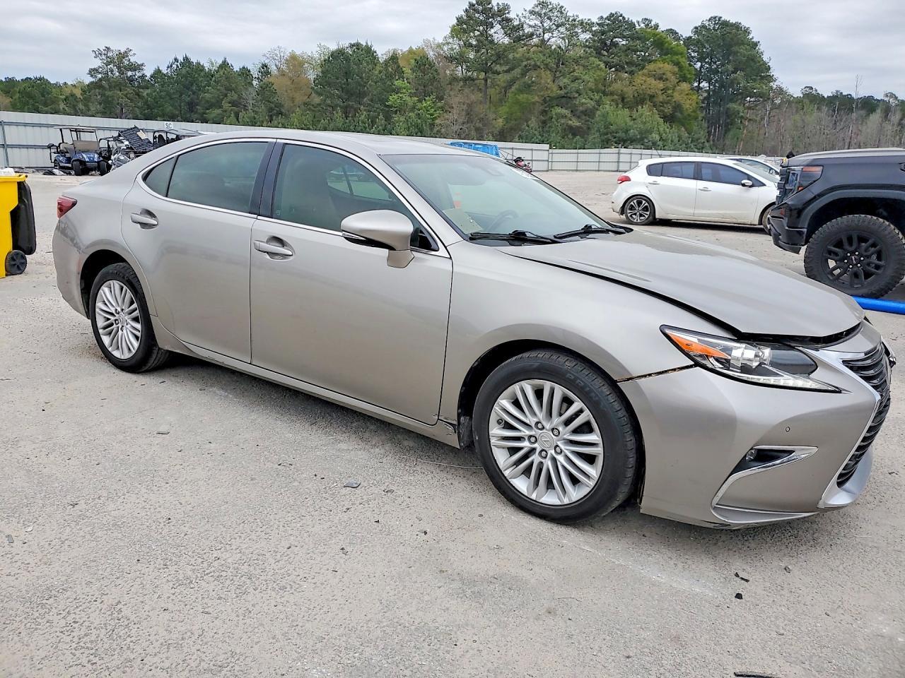 2017 Lexus Es 350 Base - Image 4