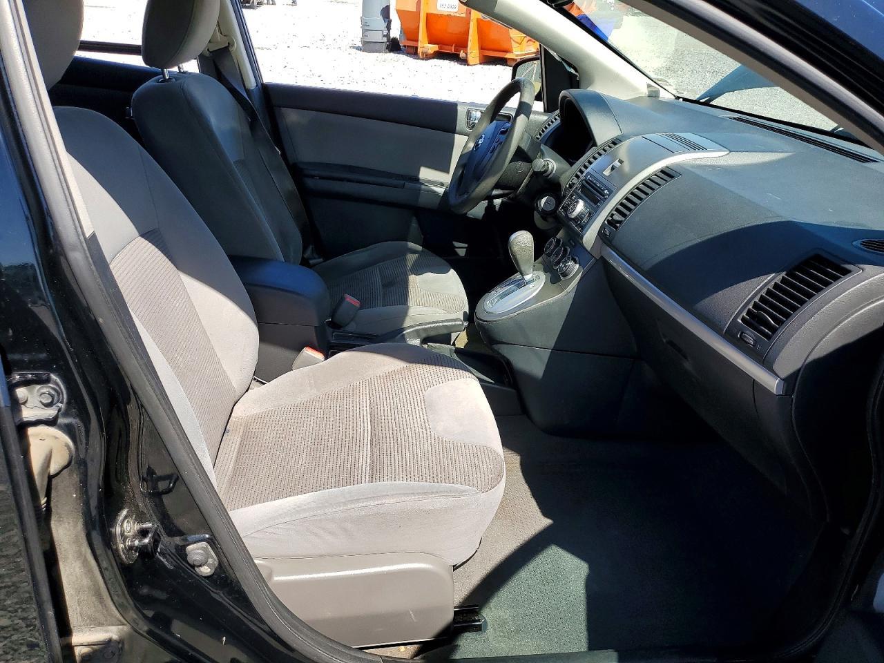 2012 Nissan Sentra 2.0 - Фото 7