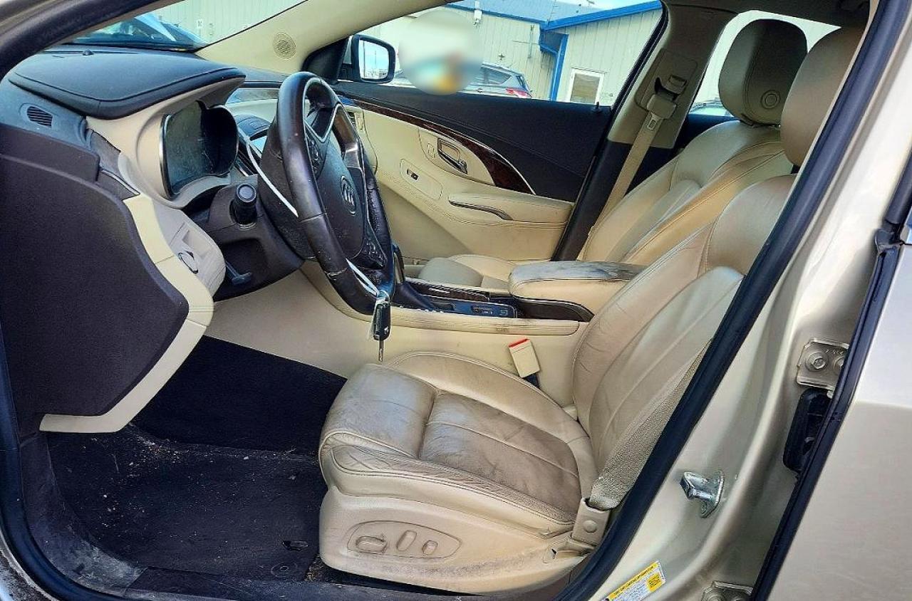 2015 Buick Lacrosse - Image 7