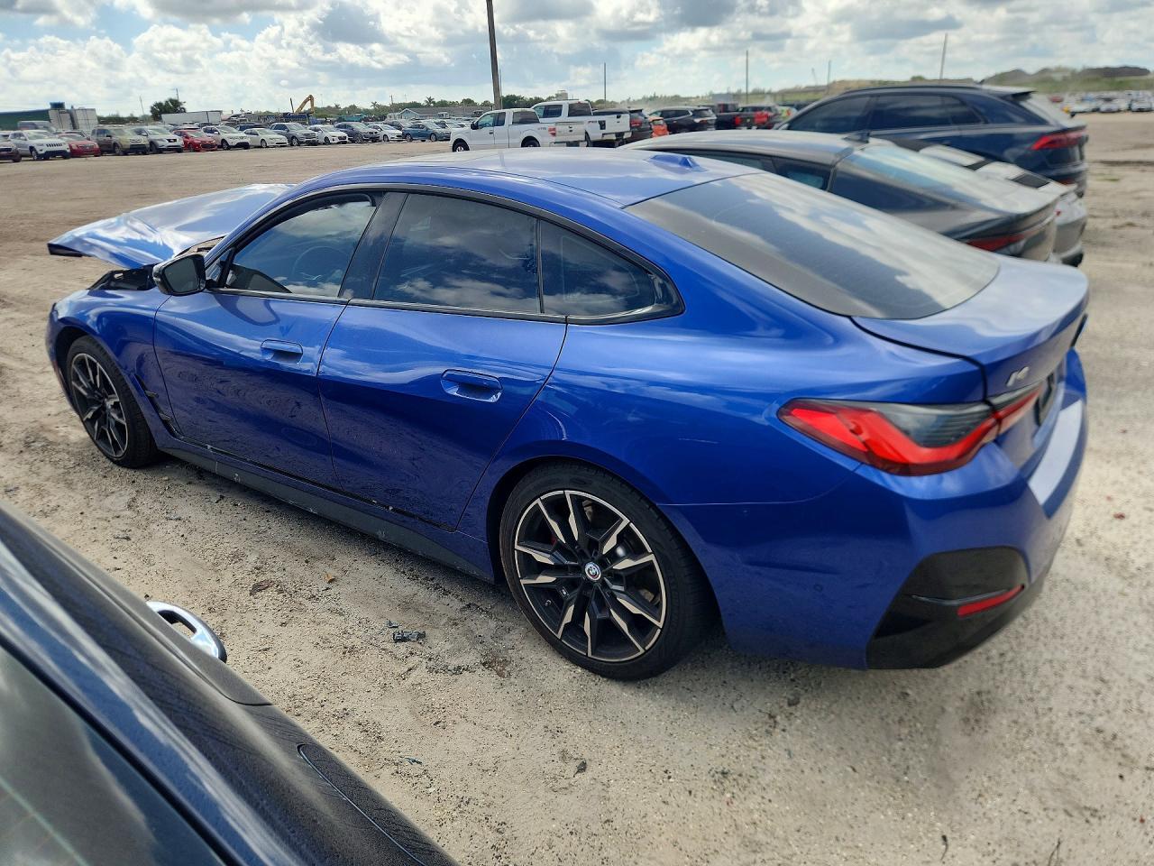 2023 BMW I4 M50 - Фото 2