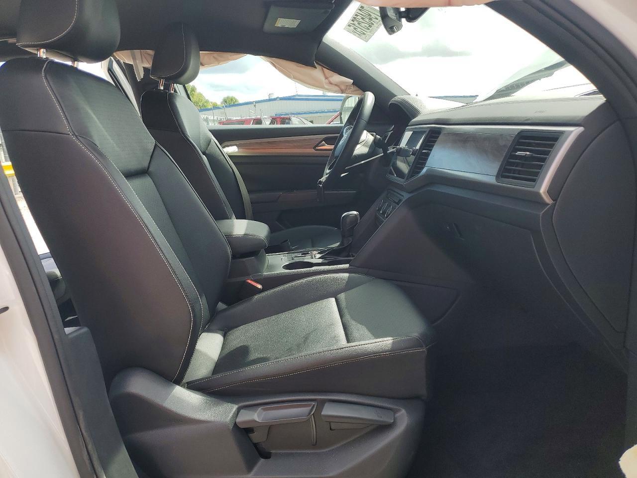 2020 Volkswagen Atlas Cross Sport Se - Фото 7