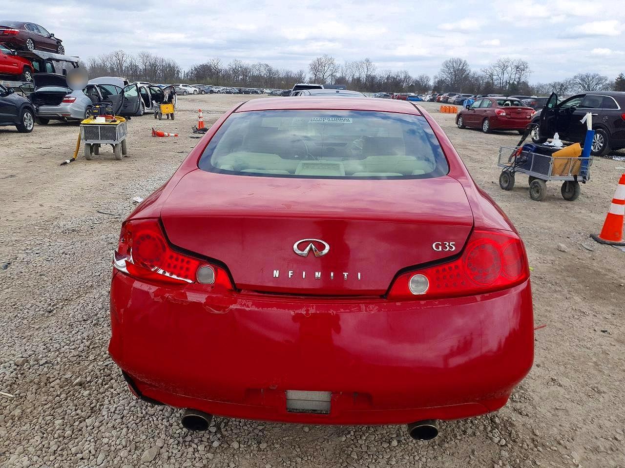 2004 Infiniti G35 Base - Фото 6