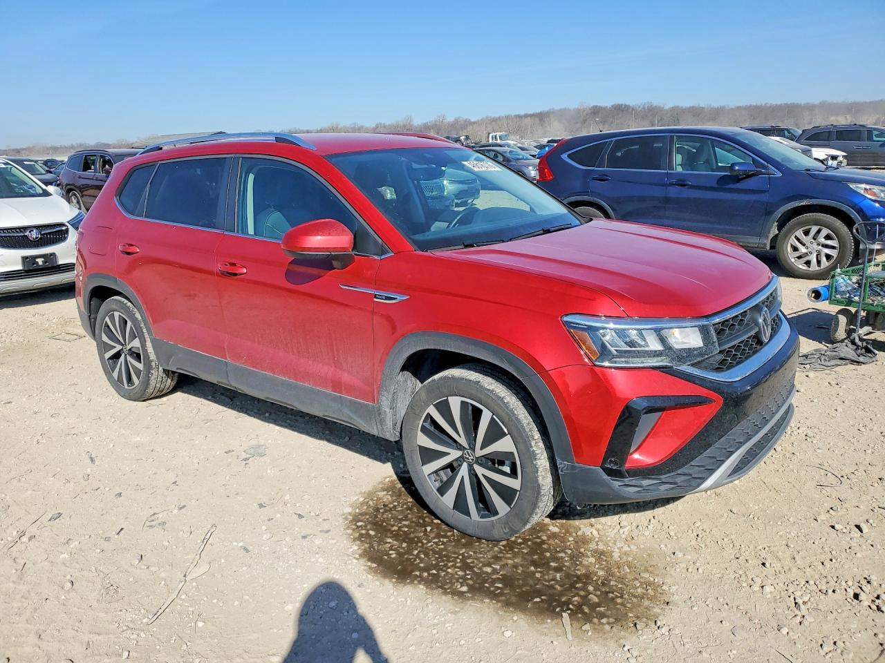 2023 Volkswagen Taos Se - Image 4
